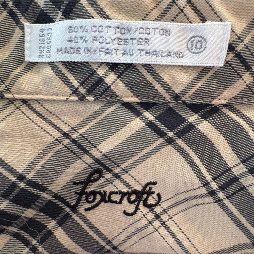 Foxcroft Plaid Zip-Up Shirt - Size 10 cotton blend. - Picture 10 of 10